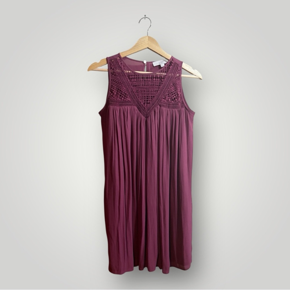 LOFT XS Burgundy Lace Yoke Shift Mini Dress Sleeveless Flowy Boho Lined EUC - Picture 2 of 4